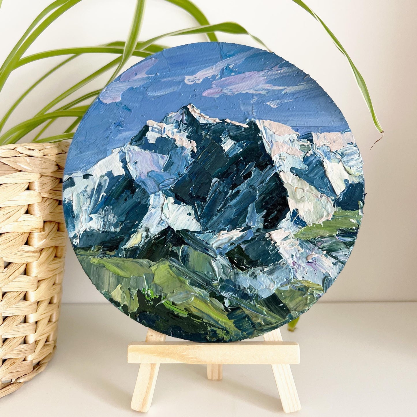 Makalu Mountain Oil Painting – 6x6 Inch Round Impasto Art – Himalaya Landscape – Textured Palette Knife Painting