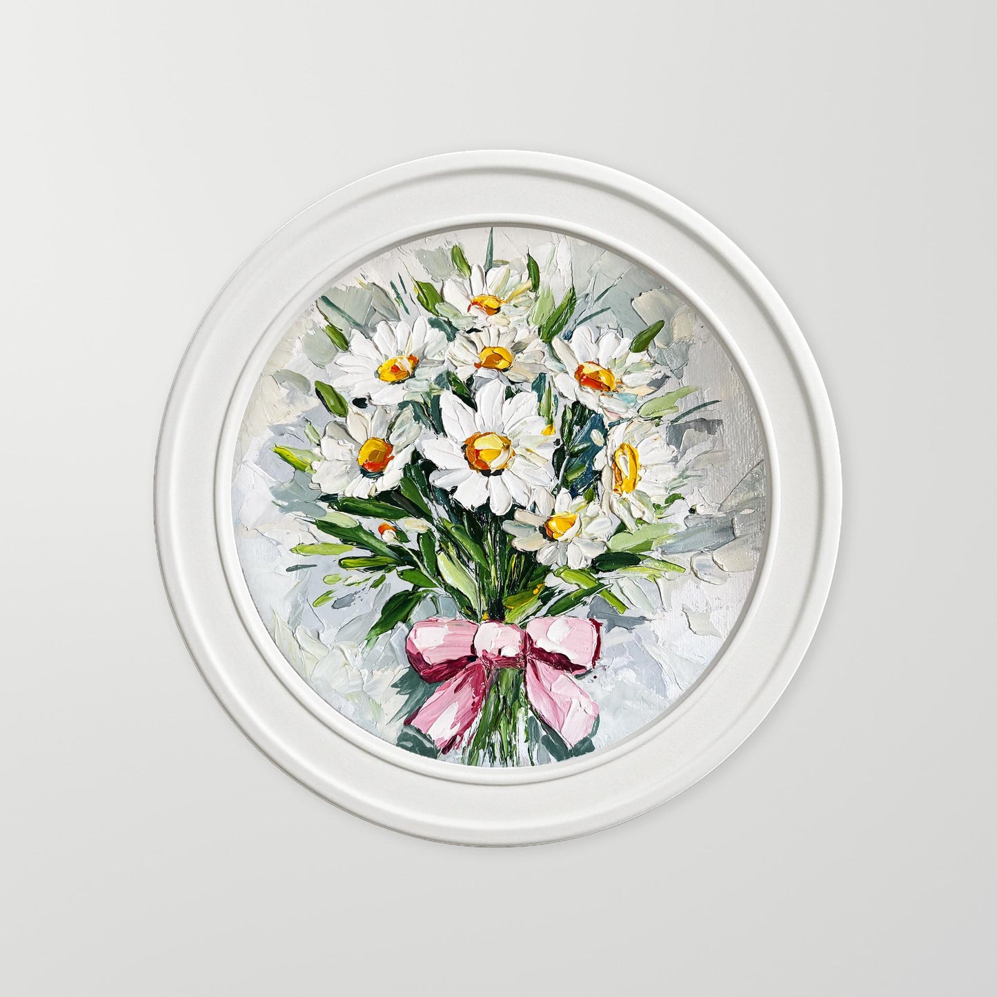 Daisy Bouquet Oil Painting – Original Round Canvas with White Flowers and Pink Bow, Floral Impasto Wall Art by HannaArtDecor