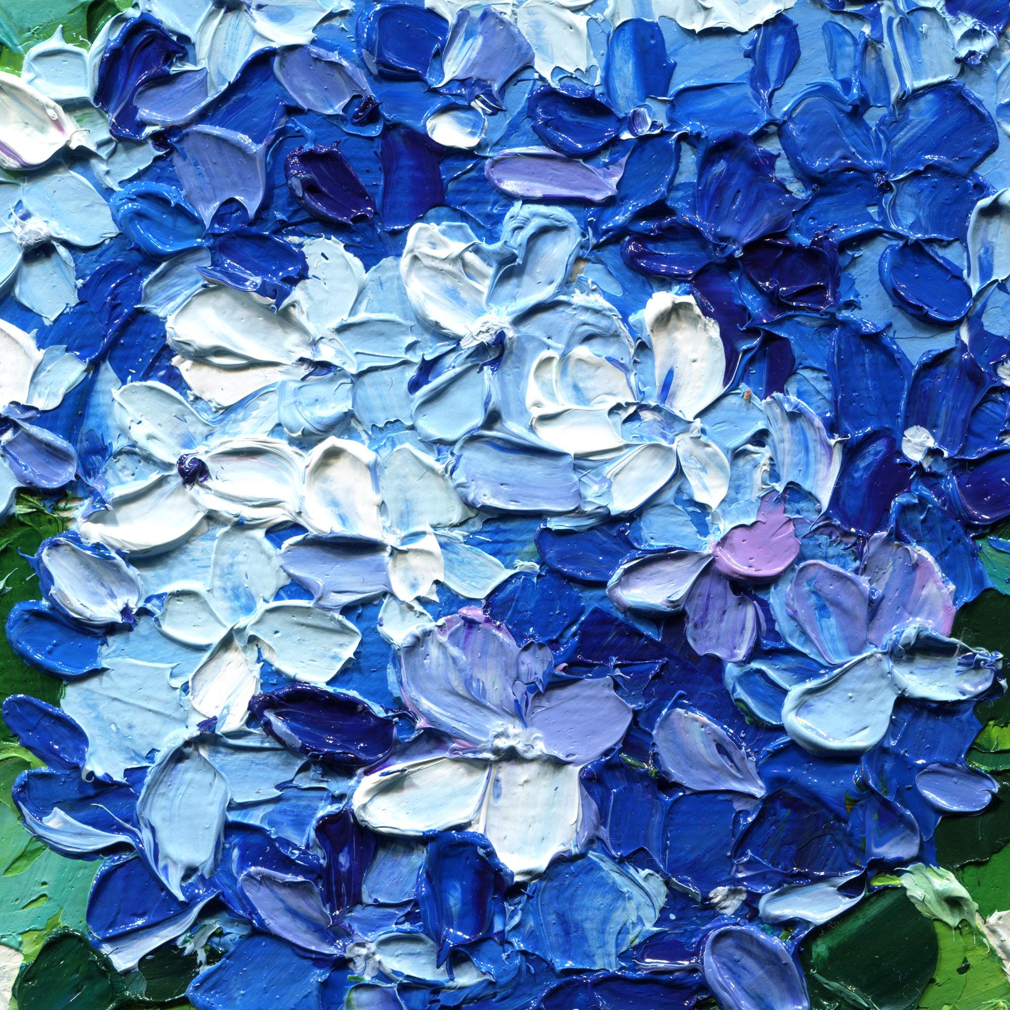 Original Floral Oil Paintings – Flower Art by Hanna Hryharenka